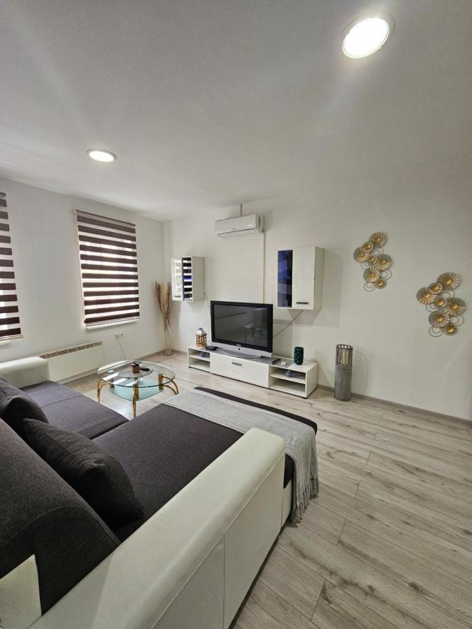 Apartment Aria Vinkovci Εξωτερικό φωτογραφία