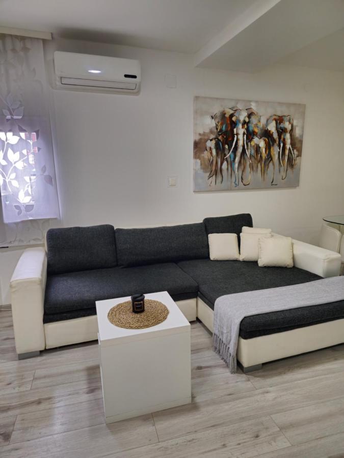 Apartment Aria Vinkovci Εξωτερικό φωτογραφία